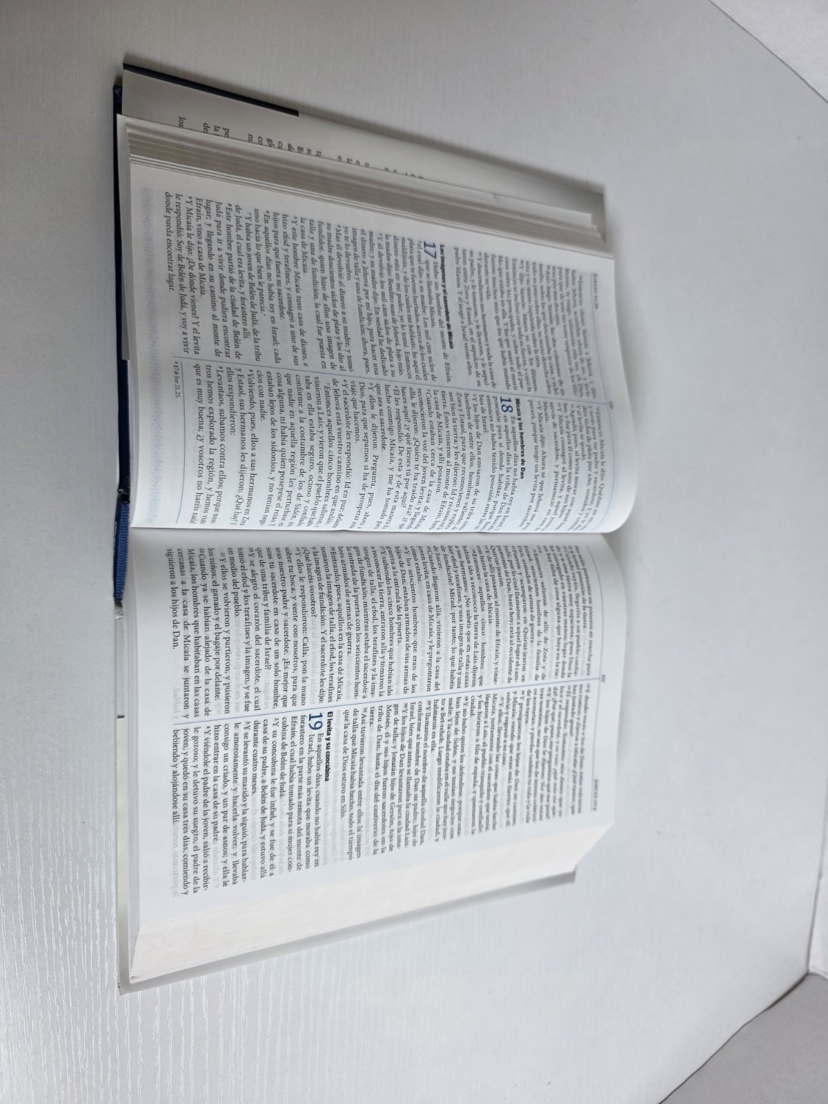 La Biblia de Liderazgo de Maxwell Rvr60- Tamano Manual by John C Maxwell: New