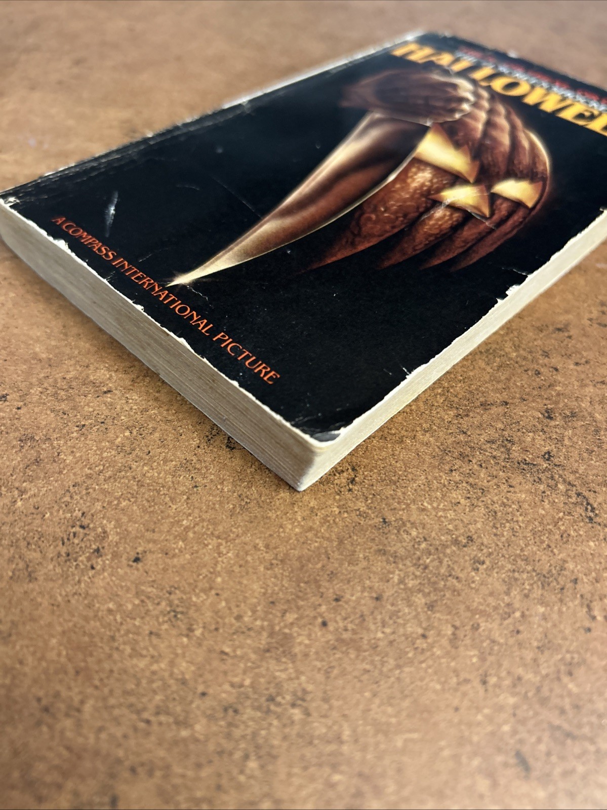 Halloween Movie Novelization by Curtis Richards A Bantam Book Paperback 1979