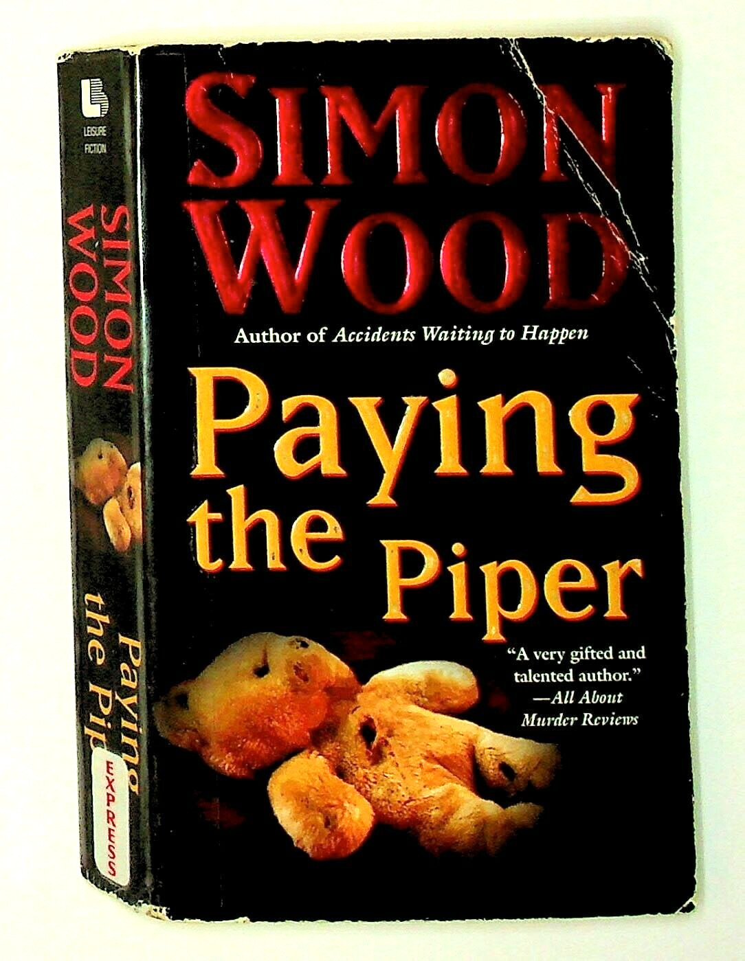 Paying the Piper by Simon Wood 2007 paperback Thriller