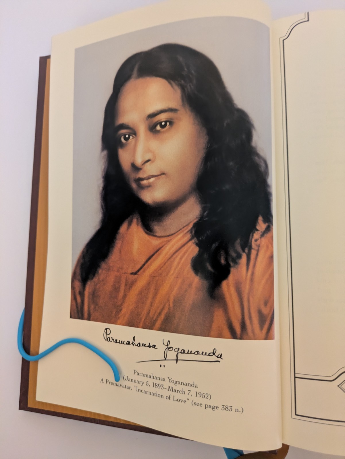 Autobiography of a Yogi 1997 HC Boxed Edition– Paramahansa Yogananda Illustrated