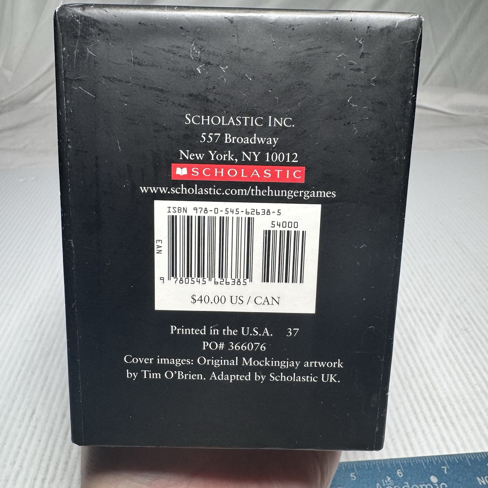 The Hunger Games Trilogy By Suzanne Collins – 3 Book Boxset -Good Condition