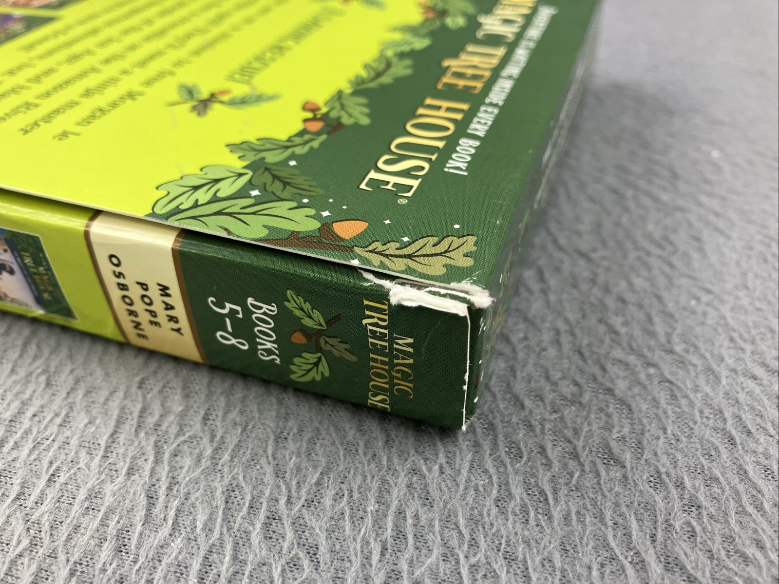 Magic Tree House Boxed Set, Books 5-8: Night of the Ninjas, Afternoon on the…