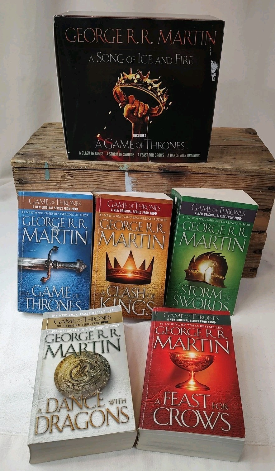 George R.R. Martin: A Song of Ice & Fire (Game of Thrones) PB Book Box Set of 5