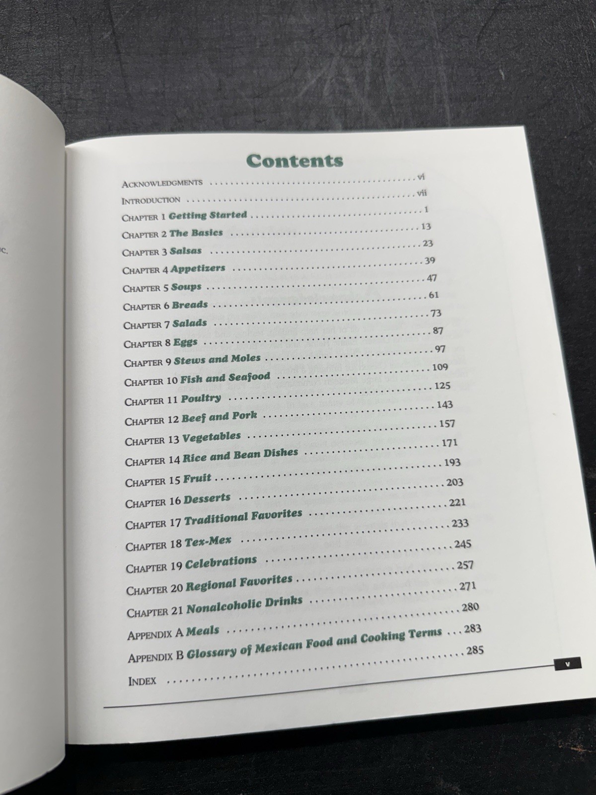 The Everything Mexican Cookbook: 300 Flavorful Recipes South of the Border 2004