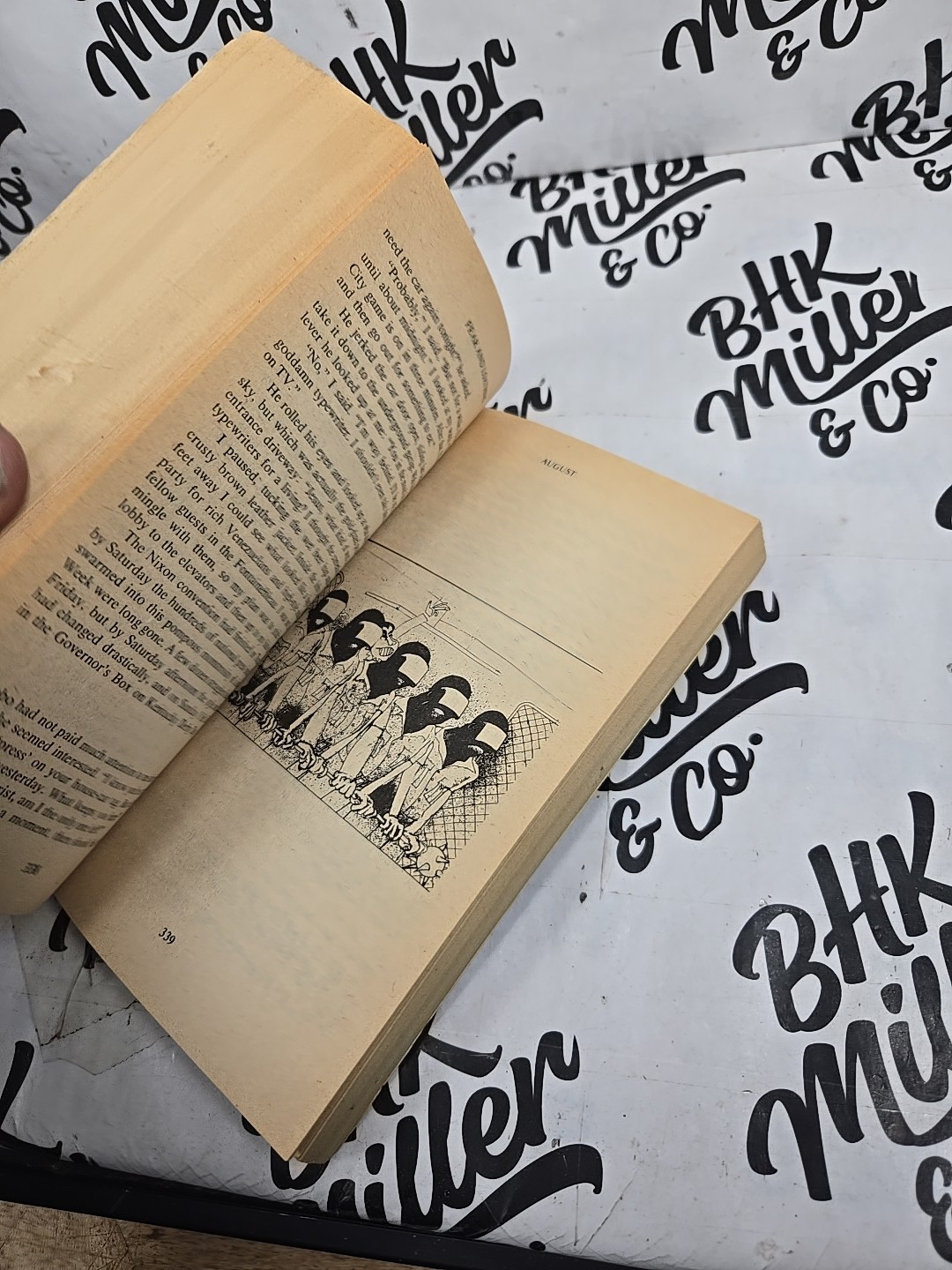 Fear and Loathing: On the Campaign Trail ’72 – Hunter S. Thompson pb