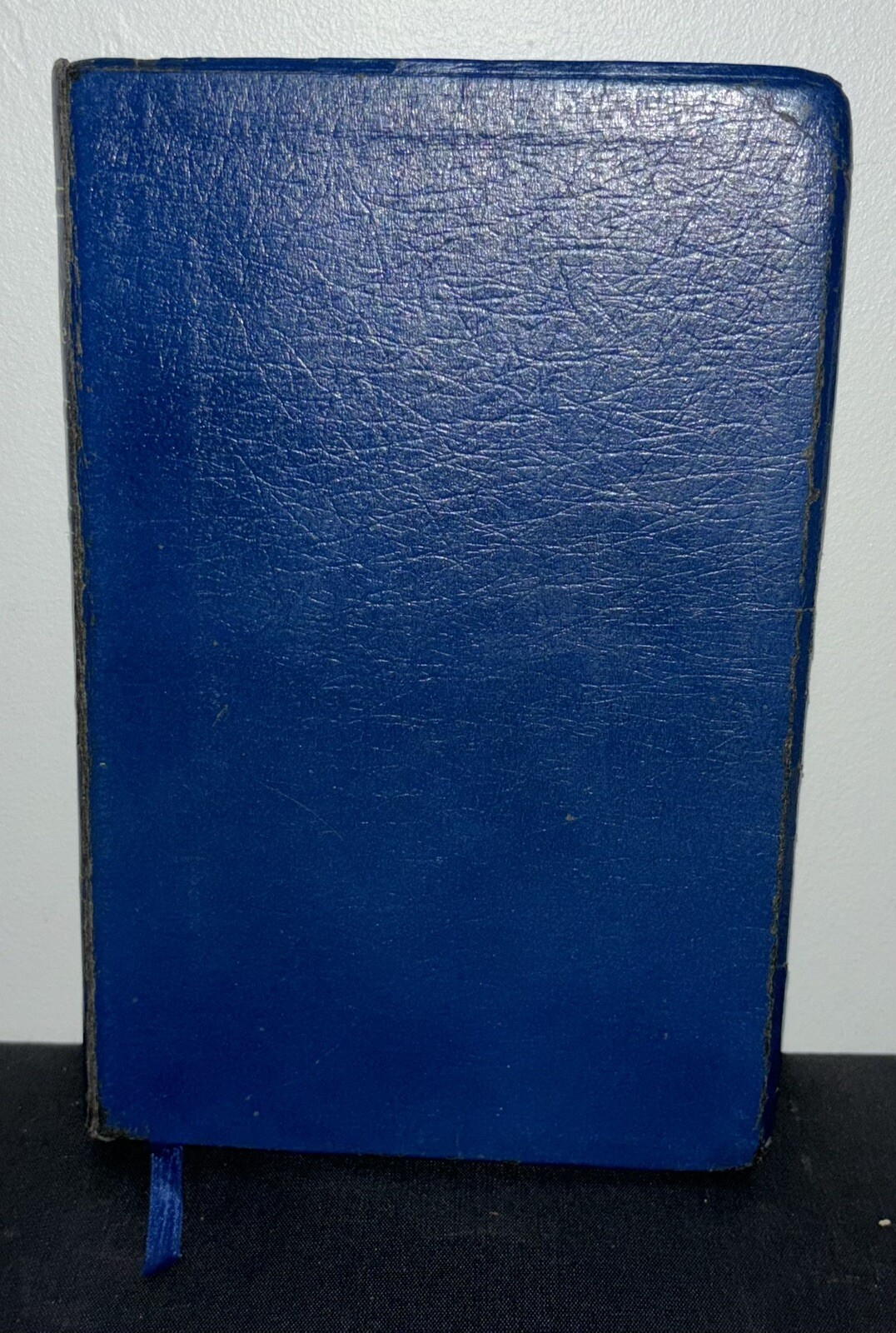 Holy Bibles New International Version NIV LeatherSoft Holy Bible. 2 Bibles Total