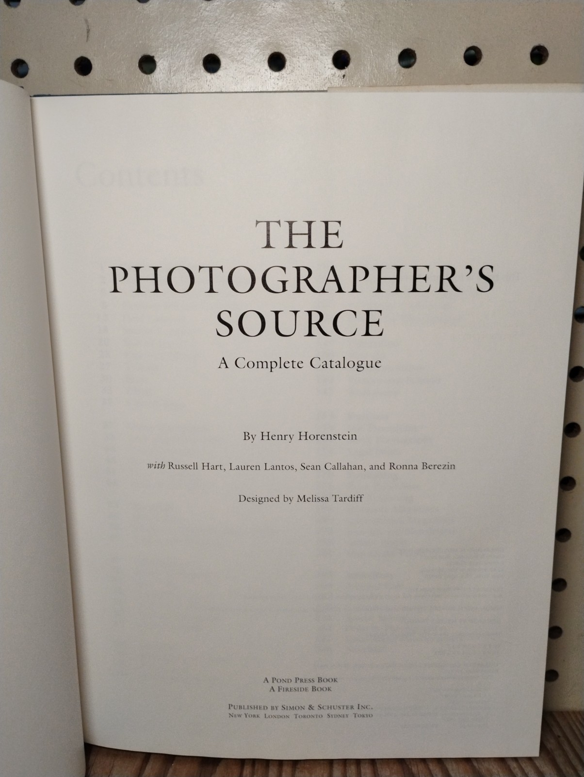 THE PHOTOGRAPHER’S SOURCE Henry Horenstein