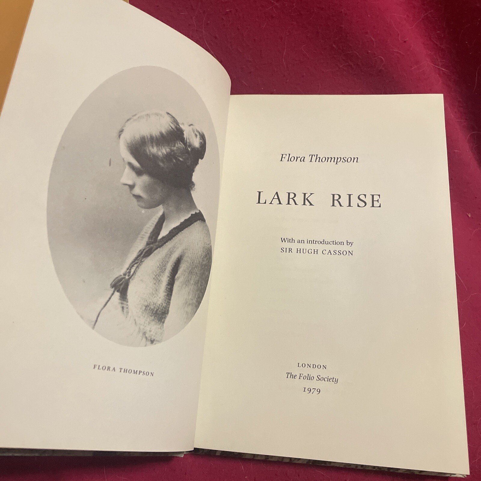 1980 Lark Rise By Flora Thompson HC Slipcase Folio Society VG