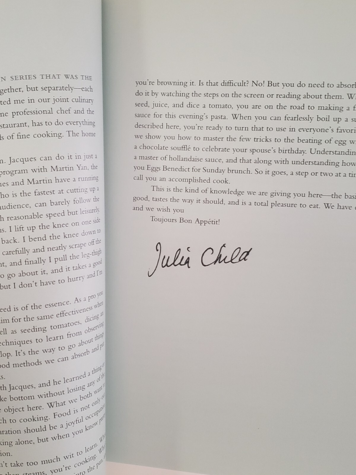 1999 Julie and Jacques Cooking at Home Julia Child Jacques Pepin 430 pages