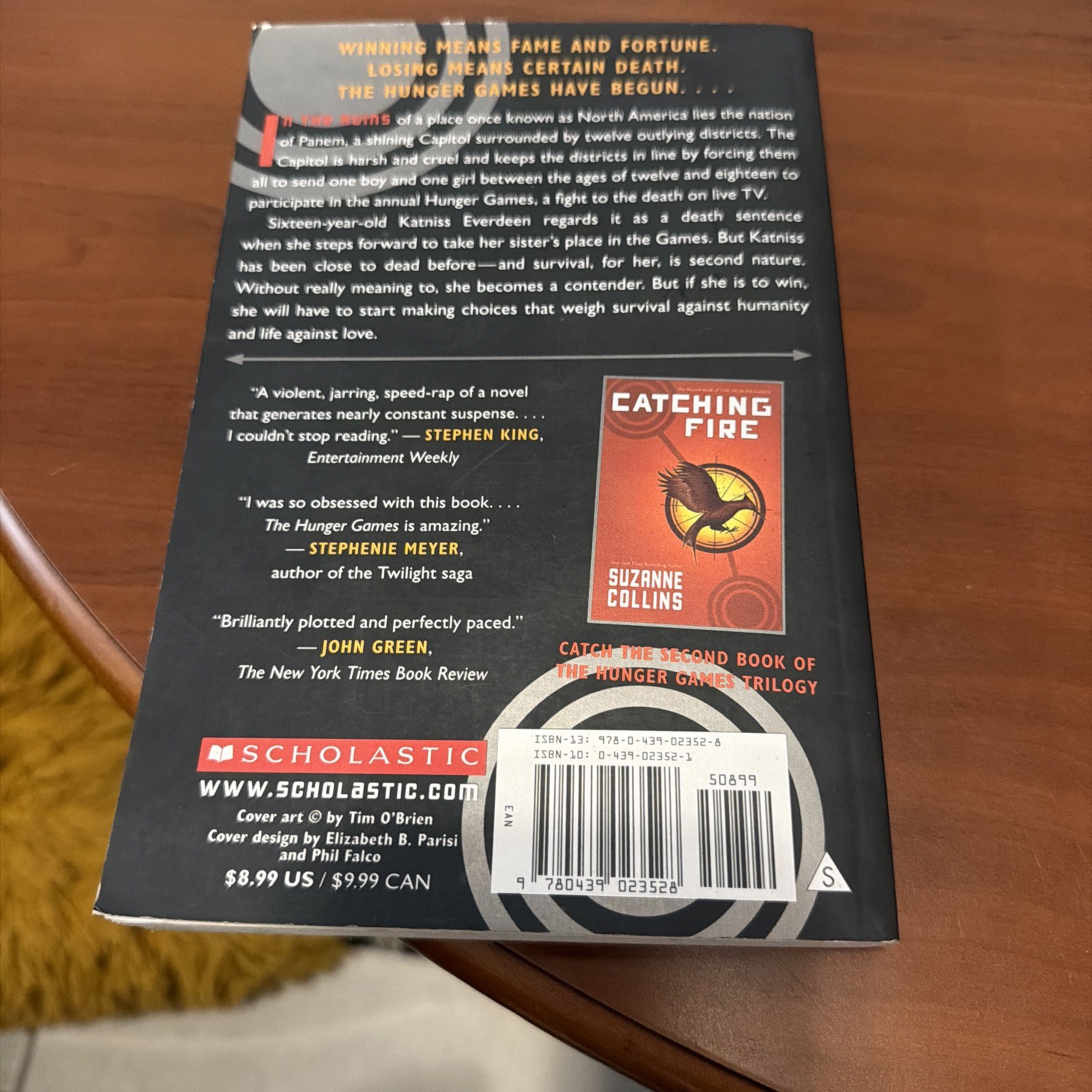 Hunger Games (Hunger Games, Book One) by Suzanne Collins (2010, Trade Paperback)