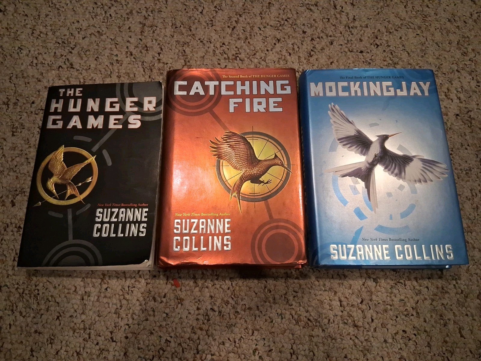 The Hunger Games Trilogy Set Suzanne Collins Paperback & Hardcover- DJ- VG