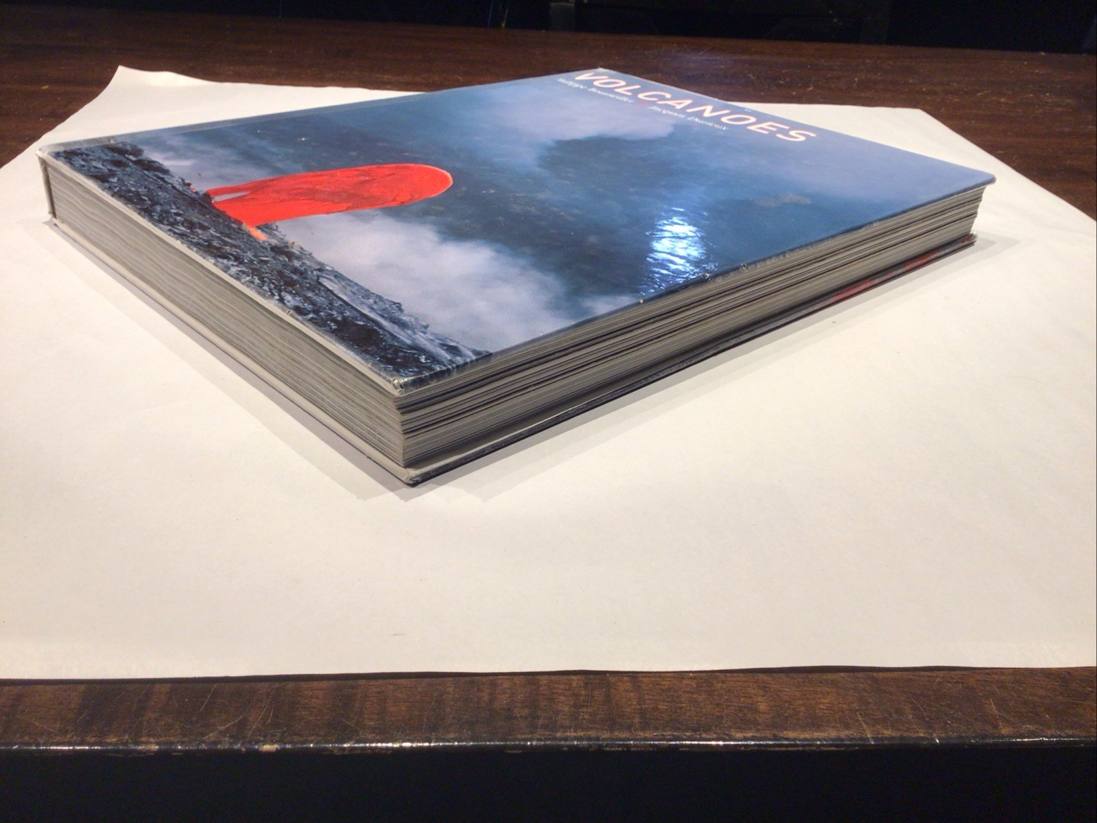 Volcanoes by Jacques Durieux (2002, Hardcover) Ex- Library Copy