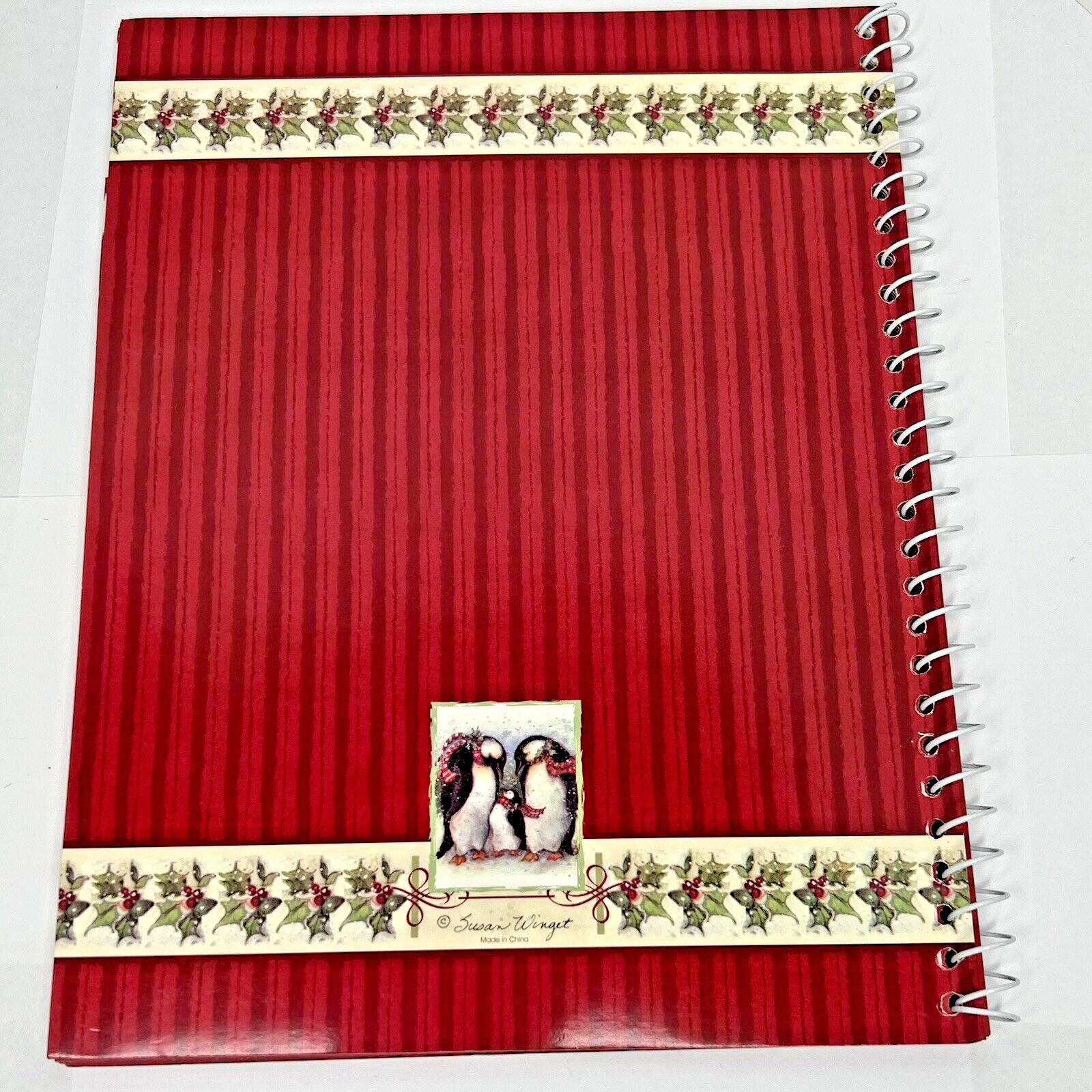 Holiday Memories Christmas Planner Organizer NEW Pockets 7 Years Card List