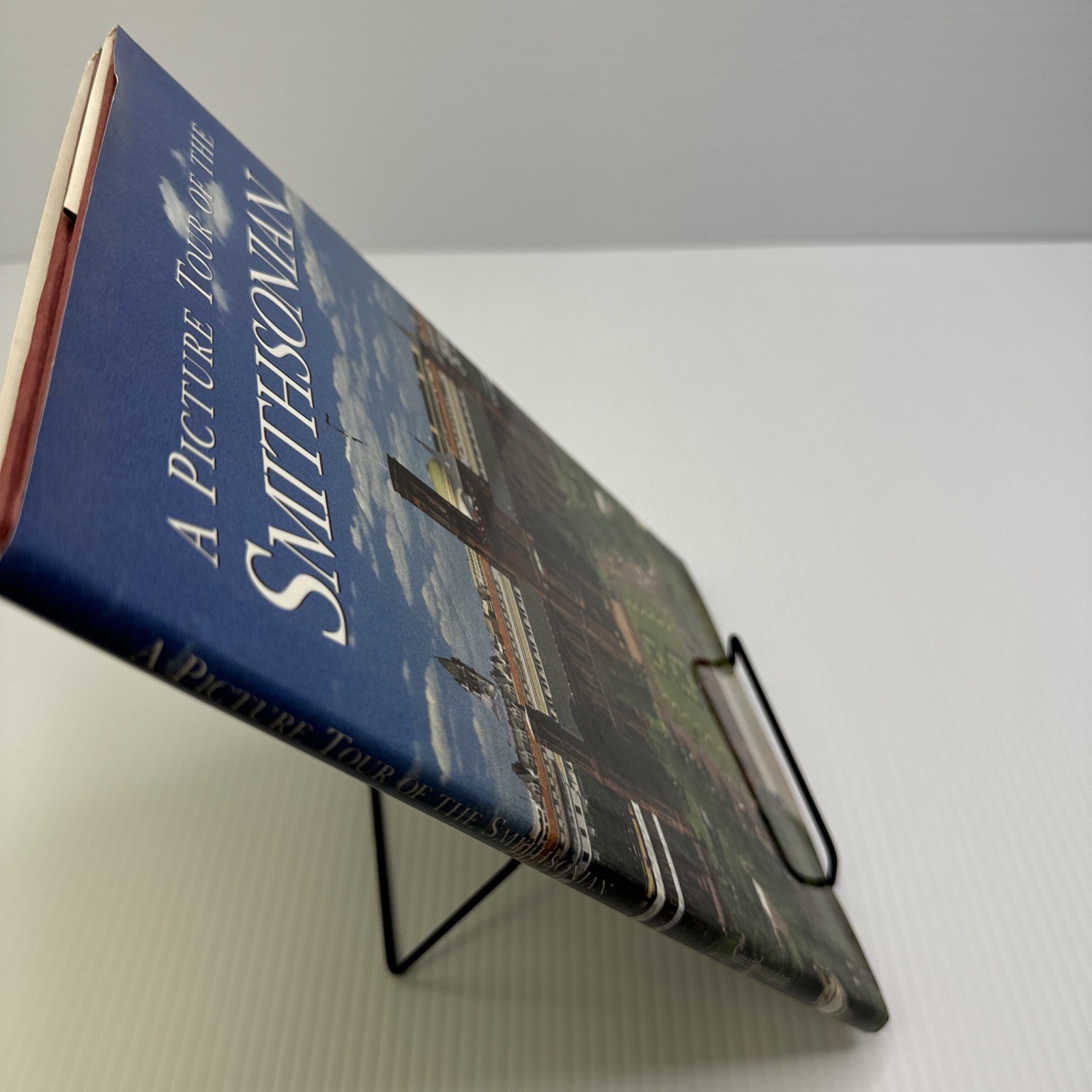 A Picture Tour of the Smithsonian 1990 HC Smithsonian Institution Press Vintage
