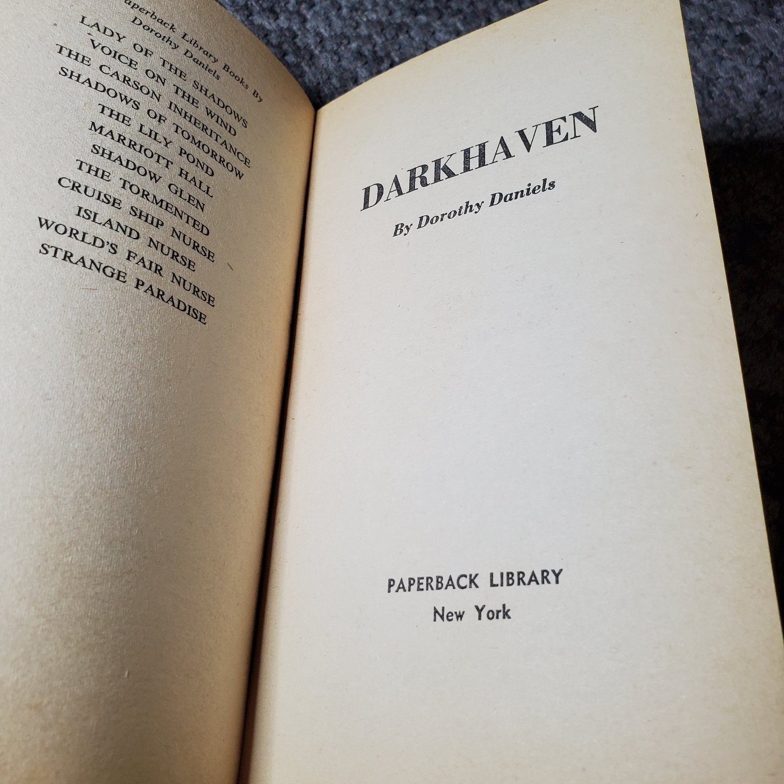 Darkhaven Dorothy Daniels 1969 Second Printing Paperback Library Gothic Novel