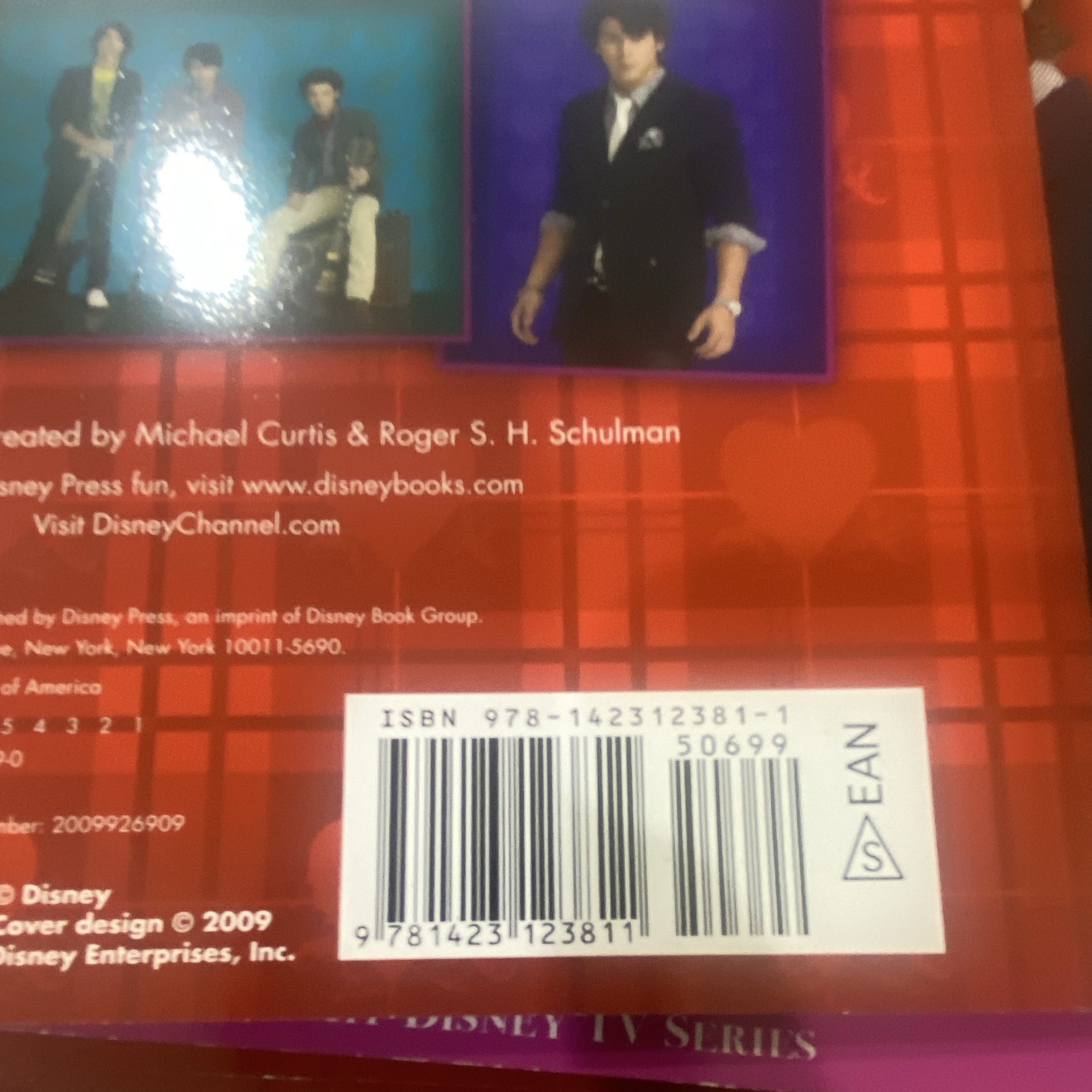 Disney Press Jonas 4ever Yours: Book of Rockin’ Valentines TPB 2009 32p
