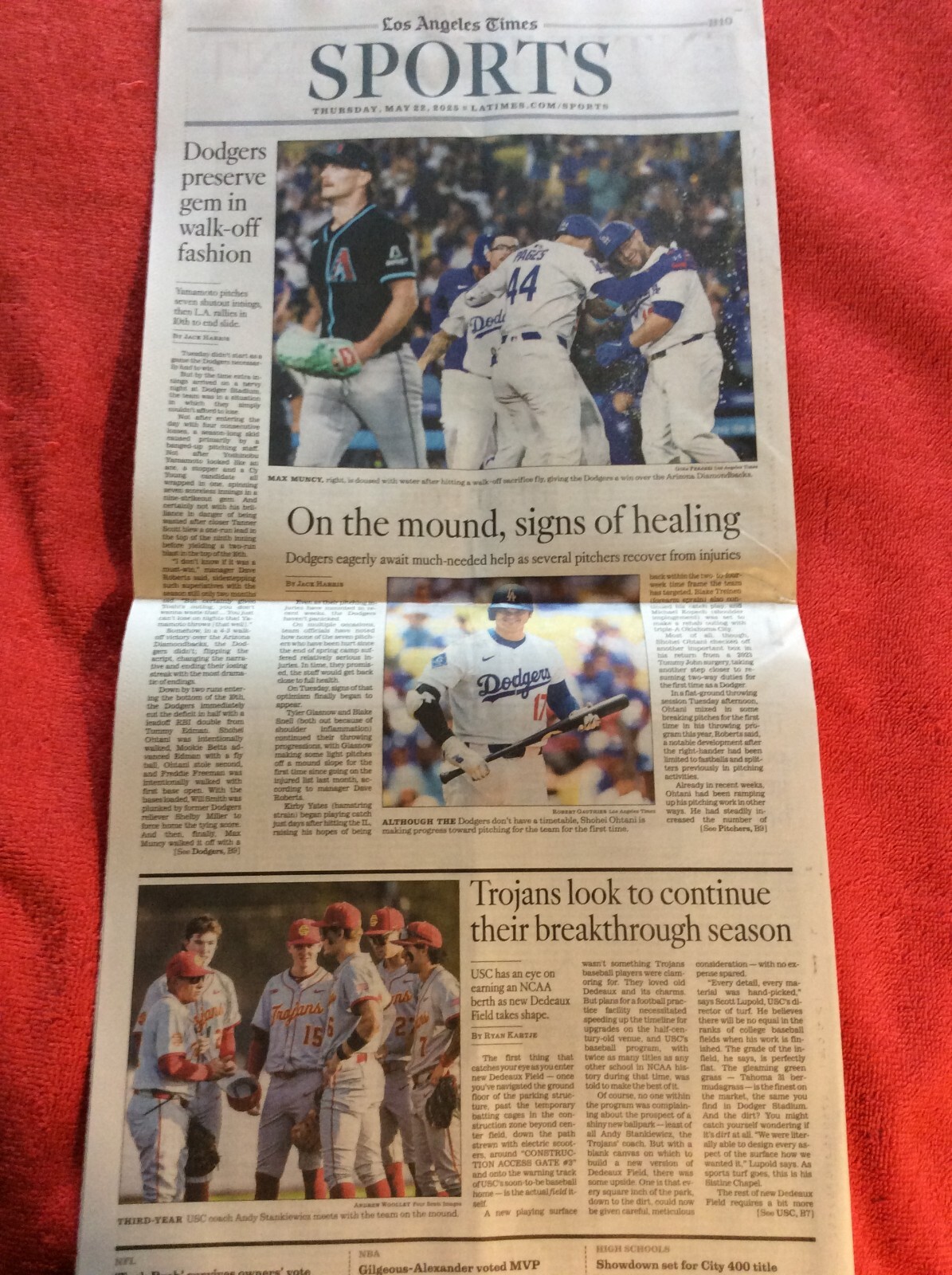 LA TIMES SPORTS SECTION MAY 22 2025 DODGERS SHOHEI OHTANI MAX MUNCY