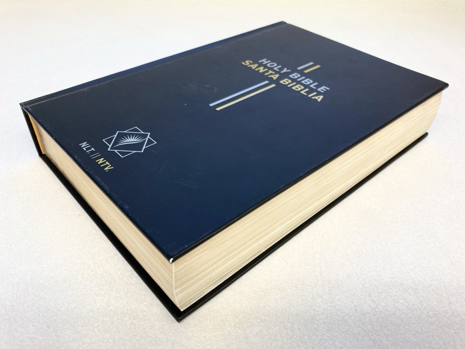 Holy Bible / Santa Biblia English-Spanish Bilingual Bilingue Bible NLT/NTV