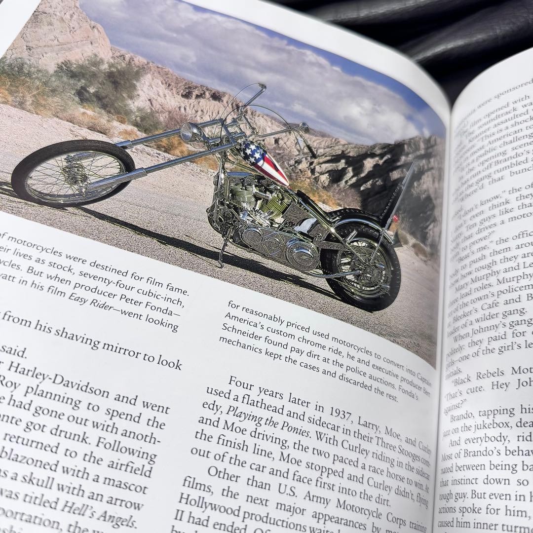 Harley Davidson Vintage Motorcycle Book 246 Pages Classic Bikes Models