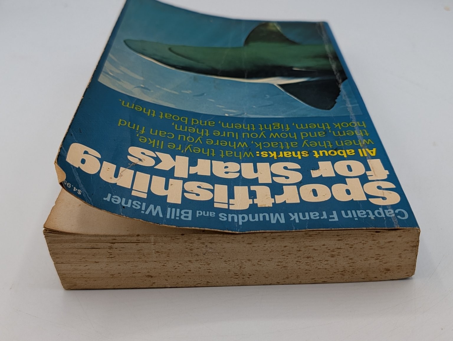 Sportfishing for Sharks Mundus Wisner 1976 Paperback Fishing Marine Life