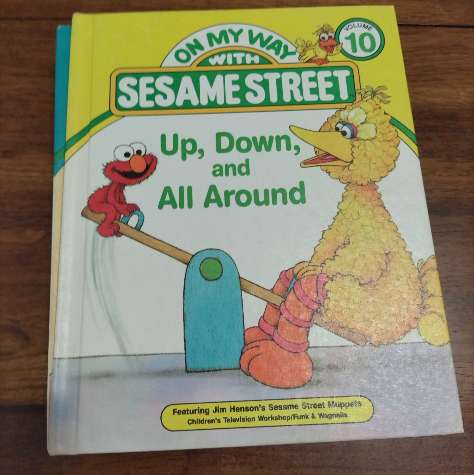 1989 Muppets, Inc., CTW Comp. 15 Volumn Set, “On My Way With Sesame Street”, USA