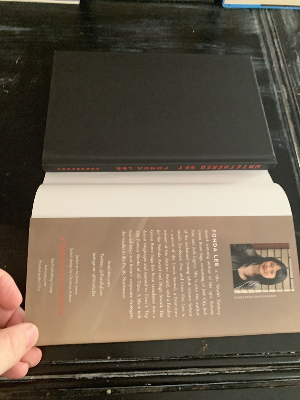 Untethered Sky by Fonda Lee (2023, Hardcover) Hand Signed 1st Edition