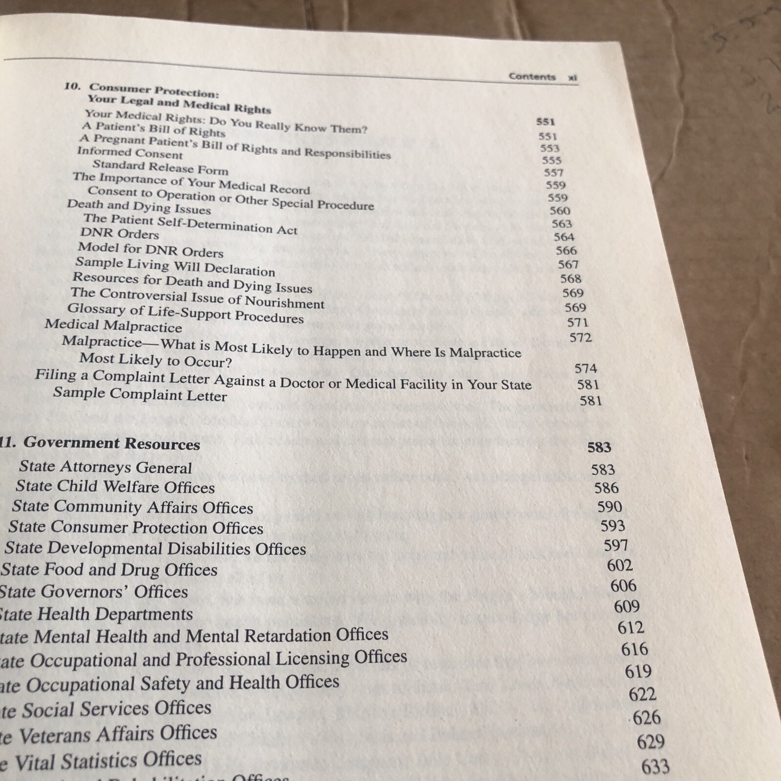 CONSUMER’S MEDICAL DESK REFERENCE: INFORMATION YOUR DOCTOR By Charles B.