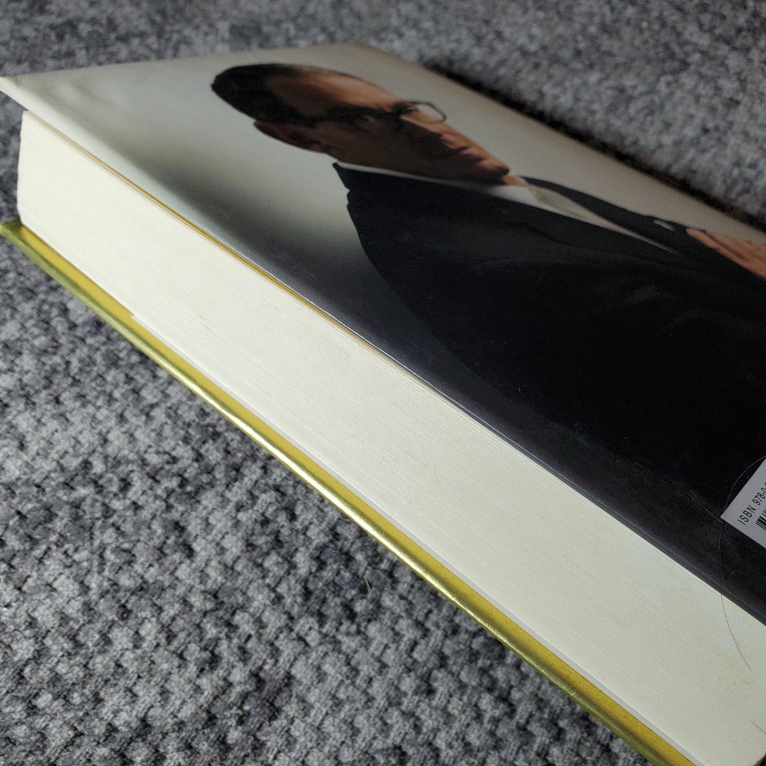 Portrait of an Unknown Woman Daniel Silva 2022 First Edition Thriller Hardcover