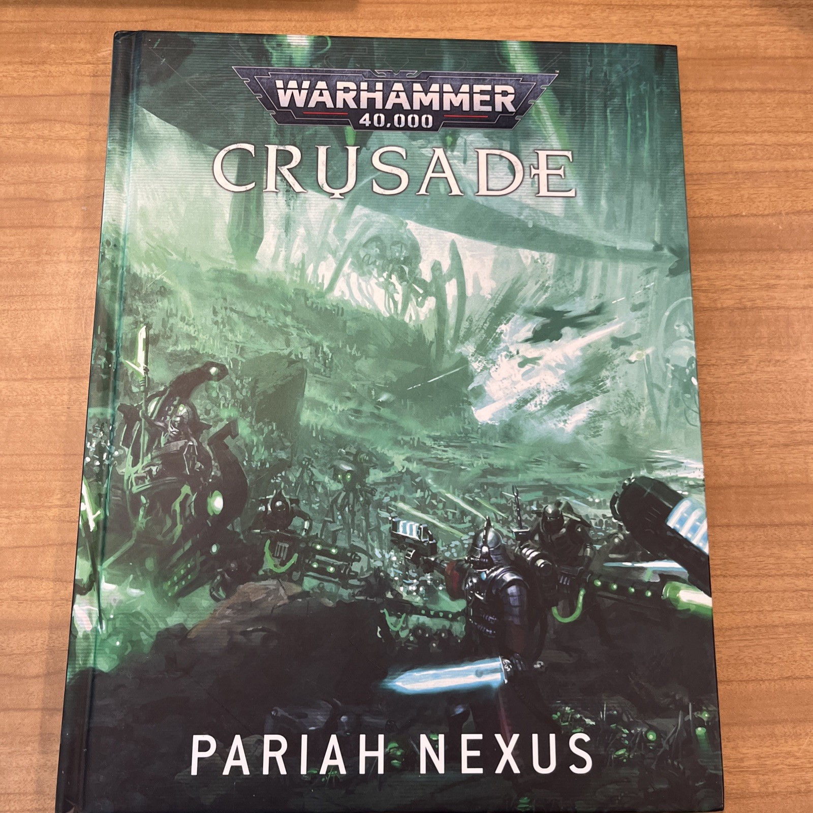 Warhammer 40,000 lot of 9 Hardcover books, Crusade, Horus, Roleplay, Codex.