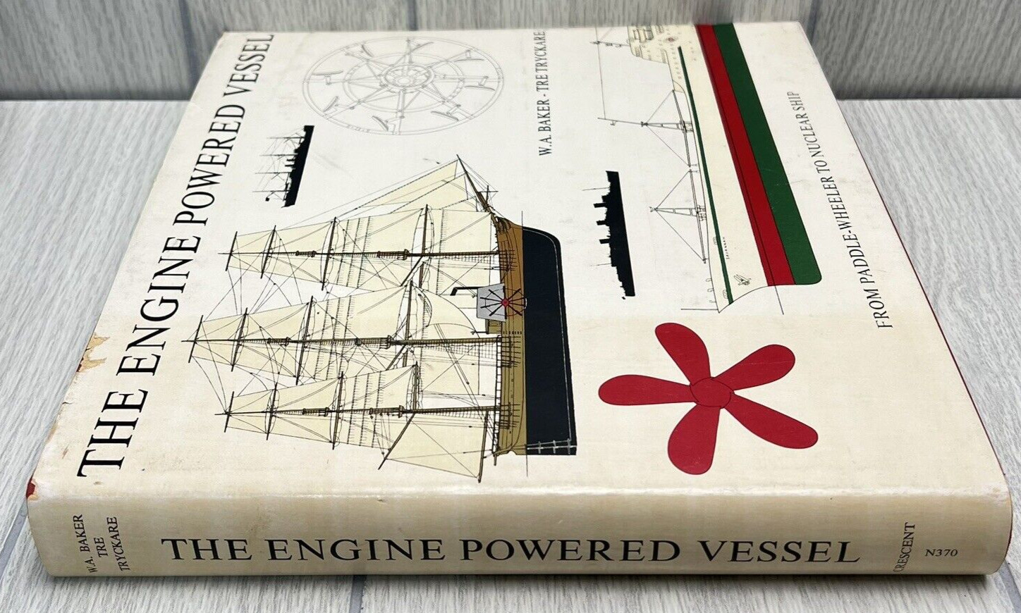 The Engine Powered Vessel by W.A. Baker Tre Tryckare 1965 Vintage Hardcover Book