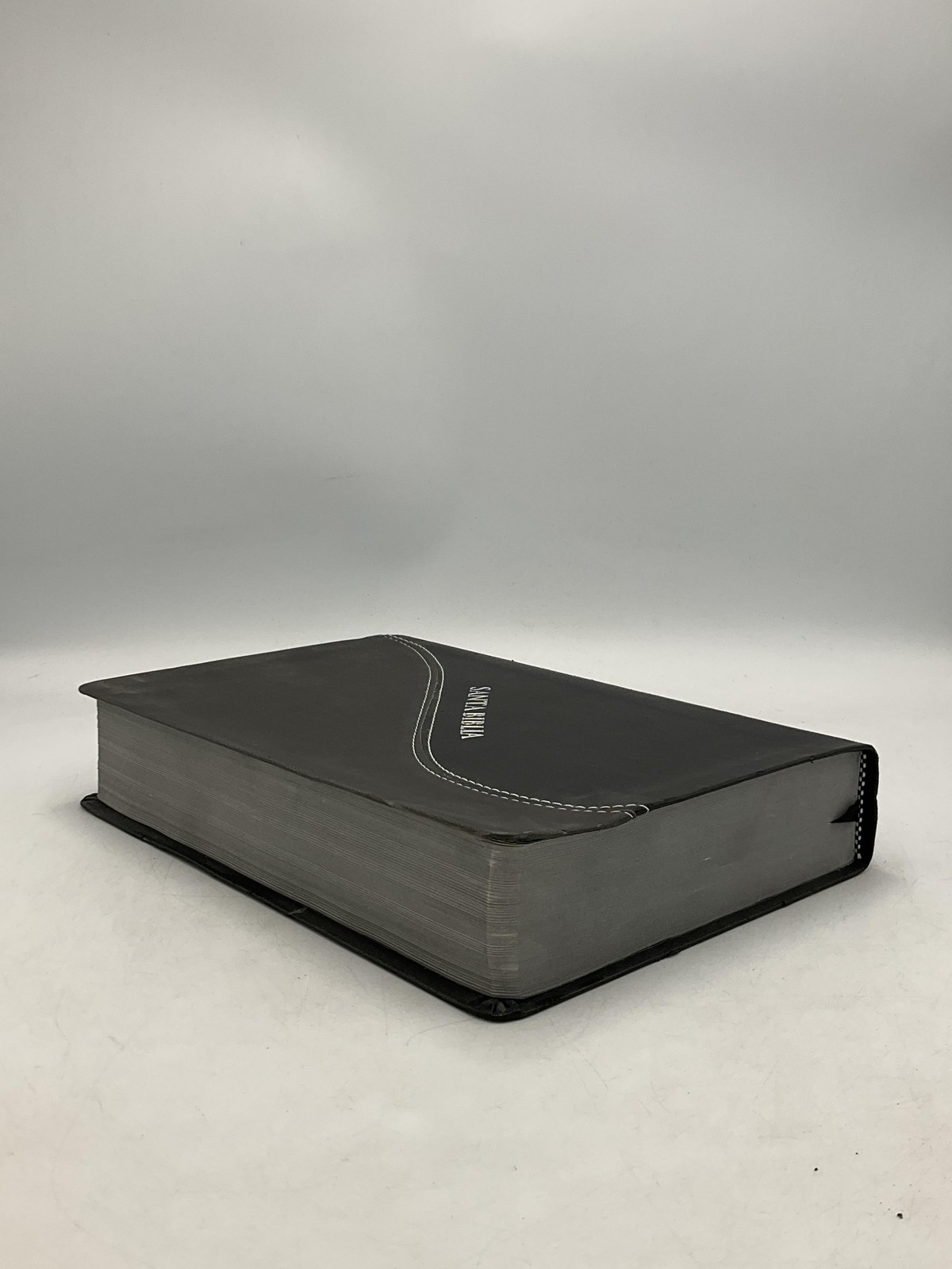 Santa Biblia Grupo Nelson RVR 1960 Black 2006 USA Spanish softcover, good