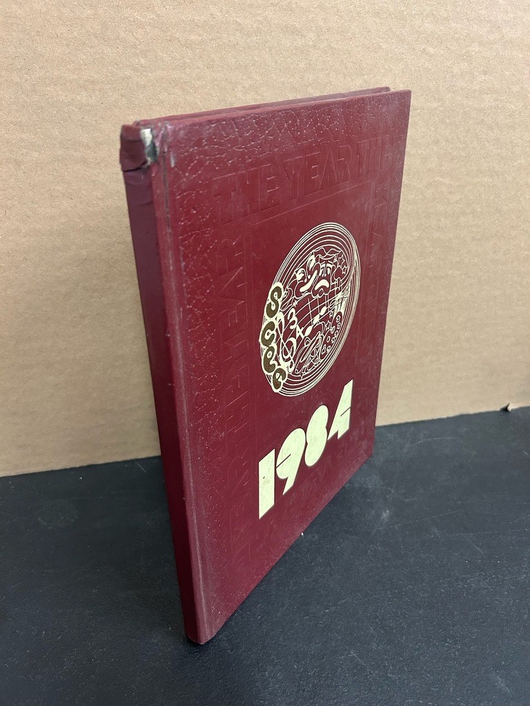 1984 O’FARRELL SCHOOL OF CREATIVE AND PERFORMING ARTS YEARBOOK SAN DIEGO, CA