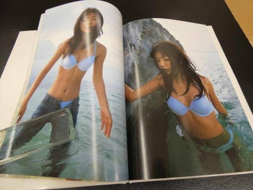 Miku Matsumoto Photo Book PAIN by Eichi Publishing 2003