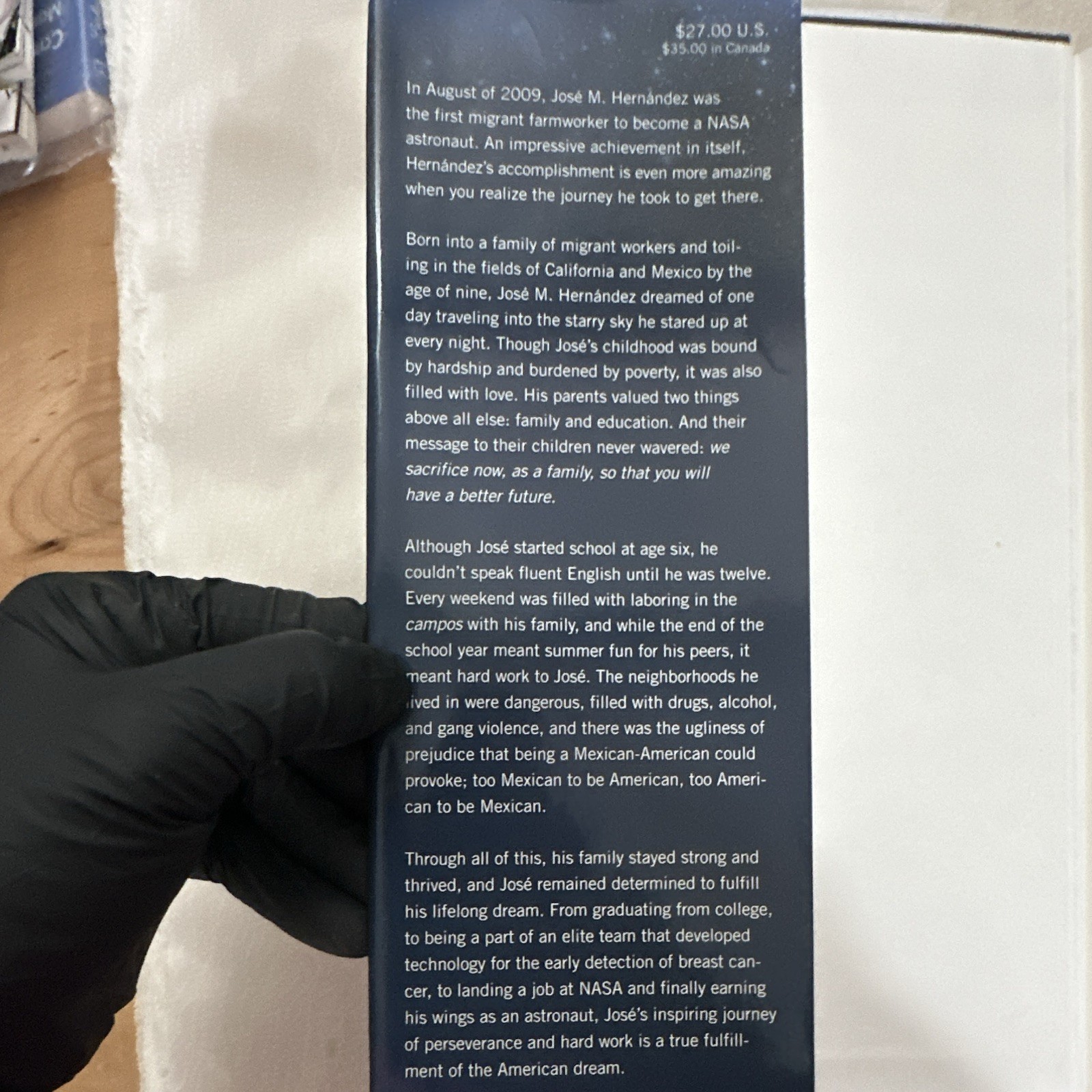 José M. Hernández Reaching for the Stars Hardcover Center Street 2012 Memoir