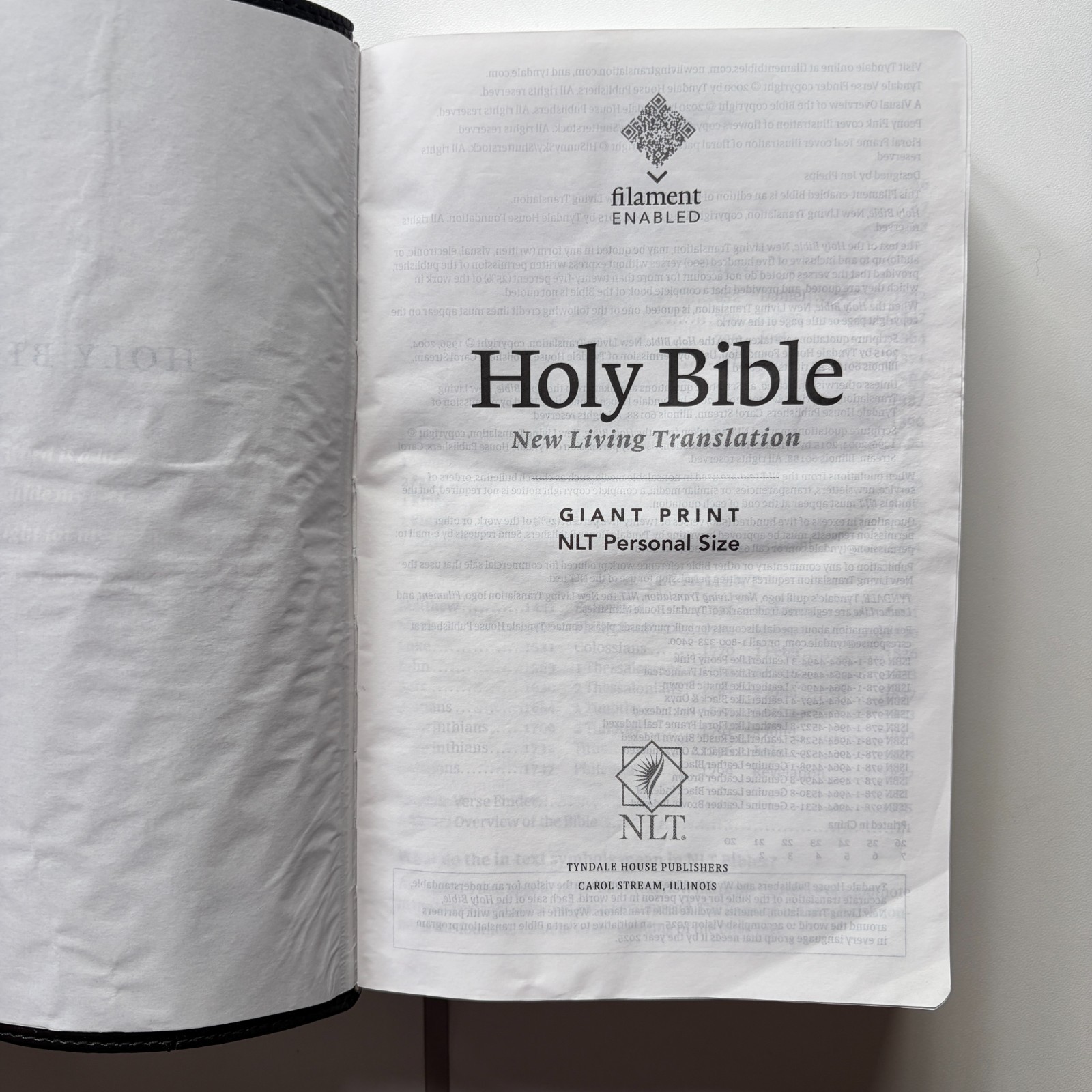 NLT Holy Bible Giant Print Personal Size Filament Enabled Tyndale Black Leather