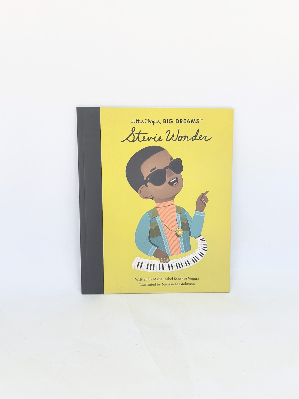 LITTLE PEOPLE, BIG DREAMS: Stevie Wonder, Ella Fitzgerald & Elvis Presley Book 3
