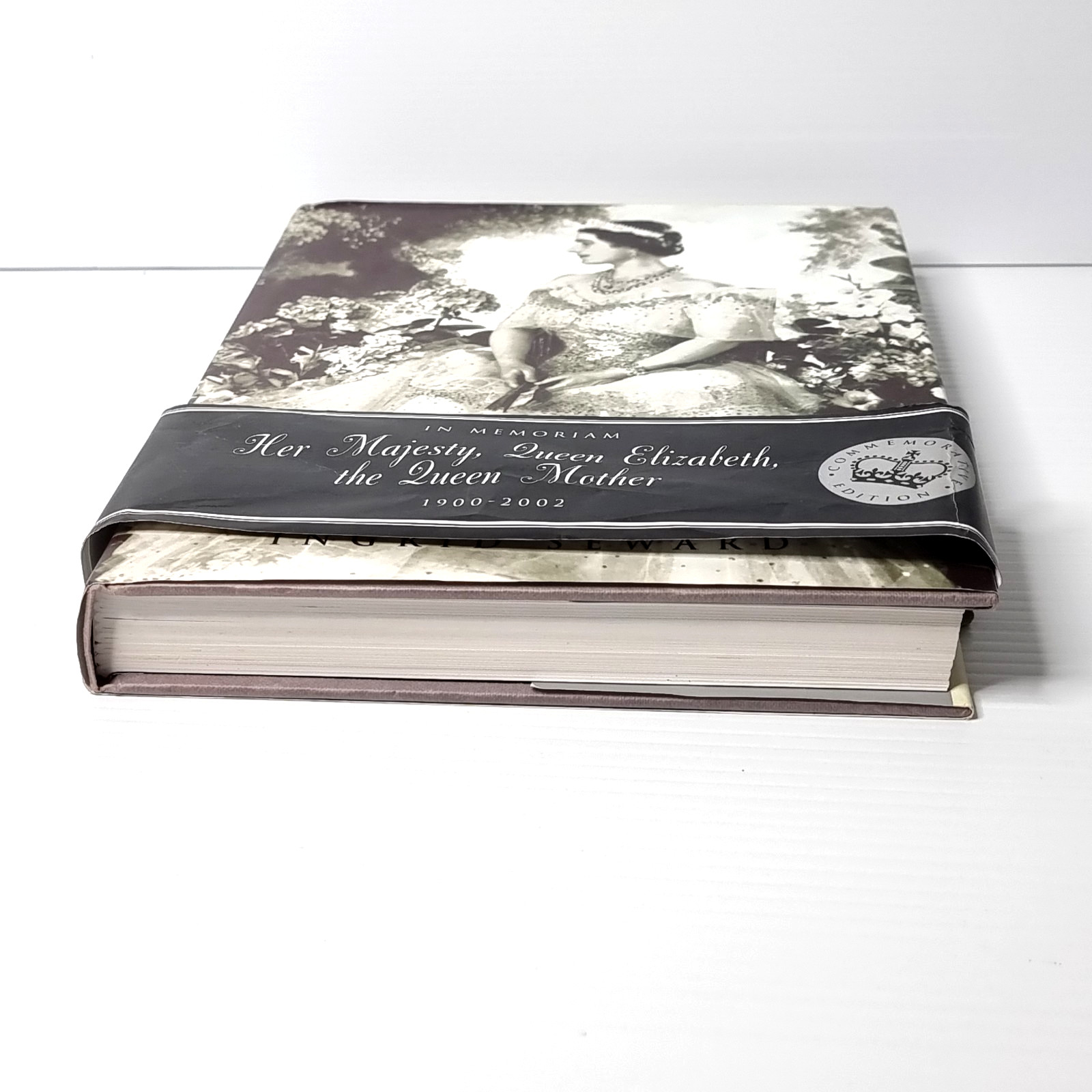 The Last Great Edwardian Lady Queen Elizabeth Queen Mother Hardcover 2002