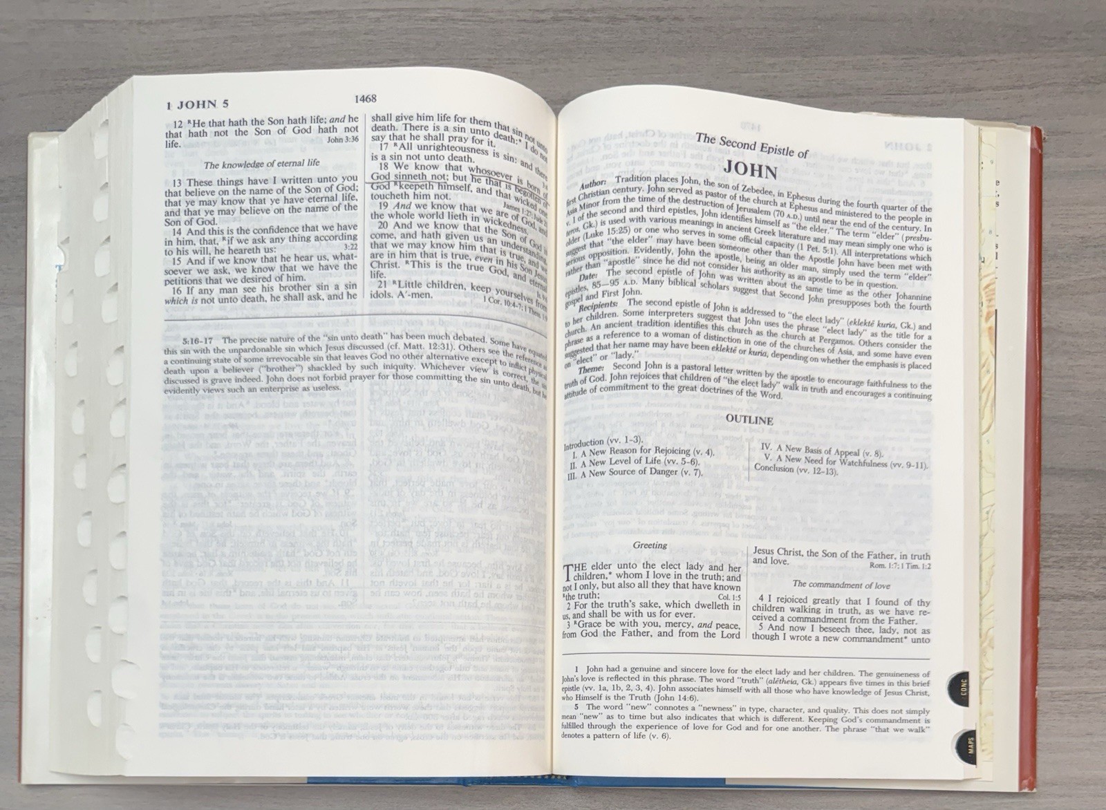 Criswell Study Bible 1979 Thumb Indexed; Blue Hardcover Dust Jacket; Nelson 851