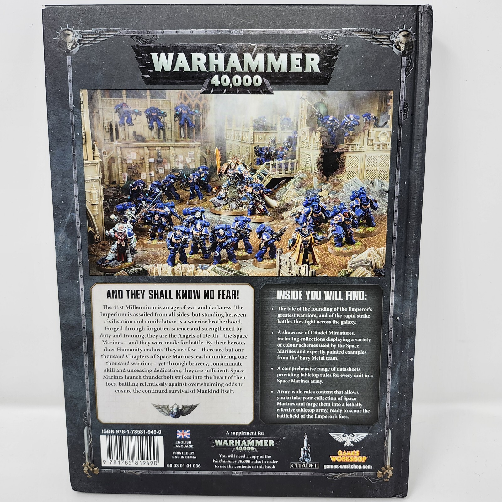 Warhammer 40k: Codex Adeptus Astartes: Space Marines 2017 Hardcover.