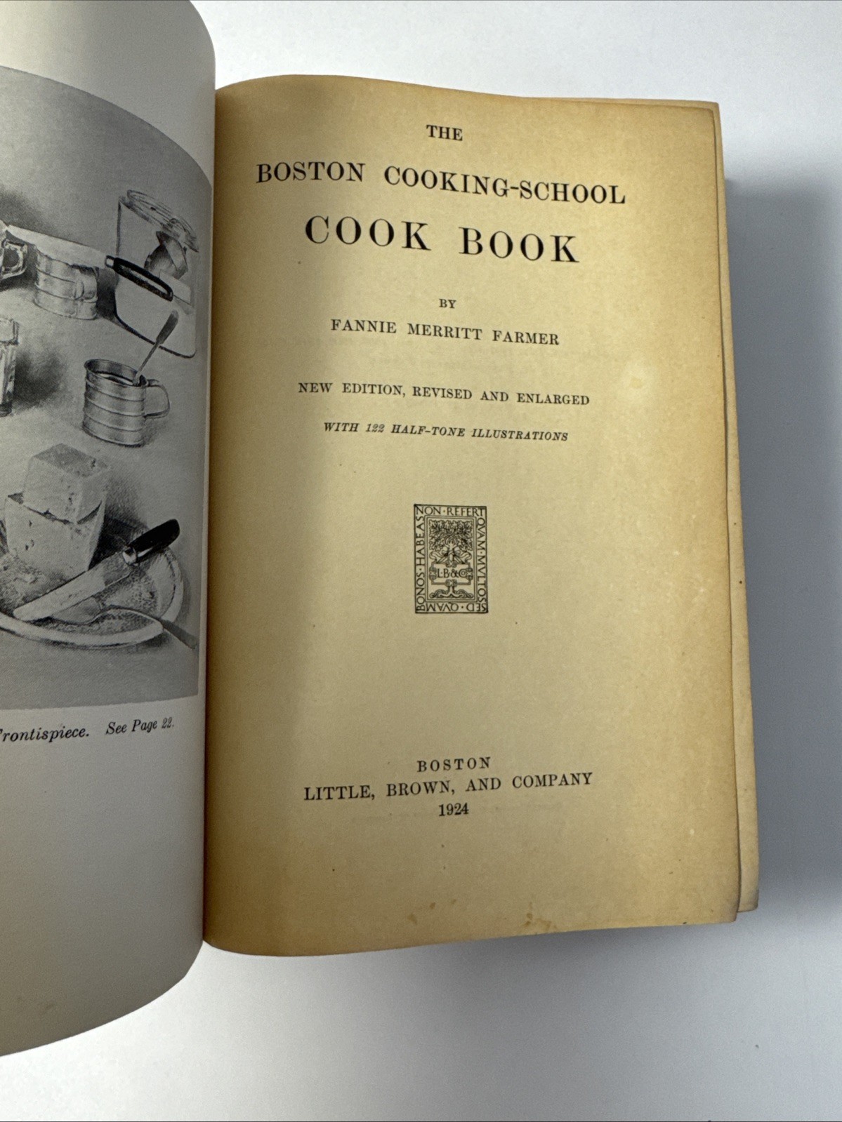1924 THE BOSTON COOKING SCHOOL Cook Book by Fannie Merritt Farmer VINTAGE