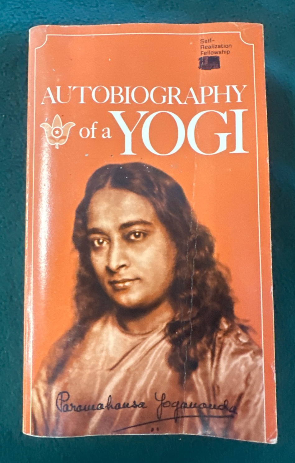 Autobiography of a Yogi Paramahansa Yogananda First Paperback Edition 1972