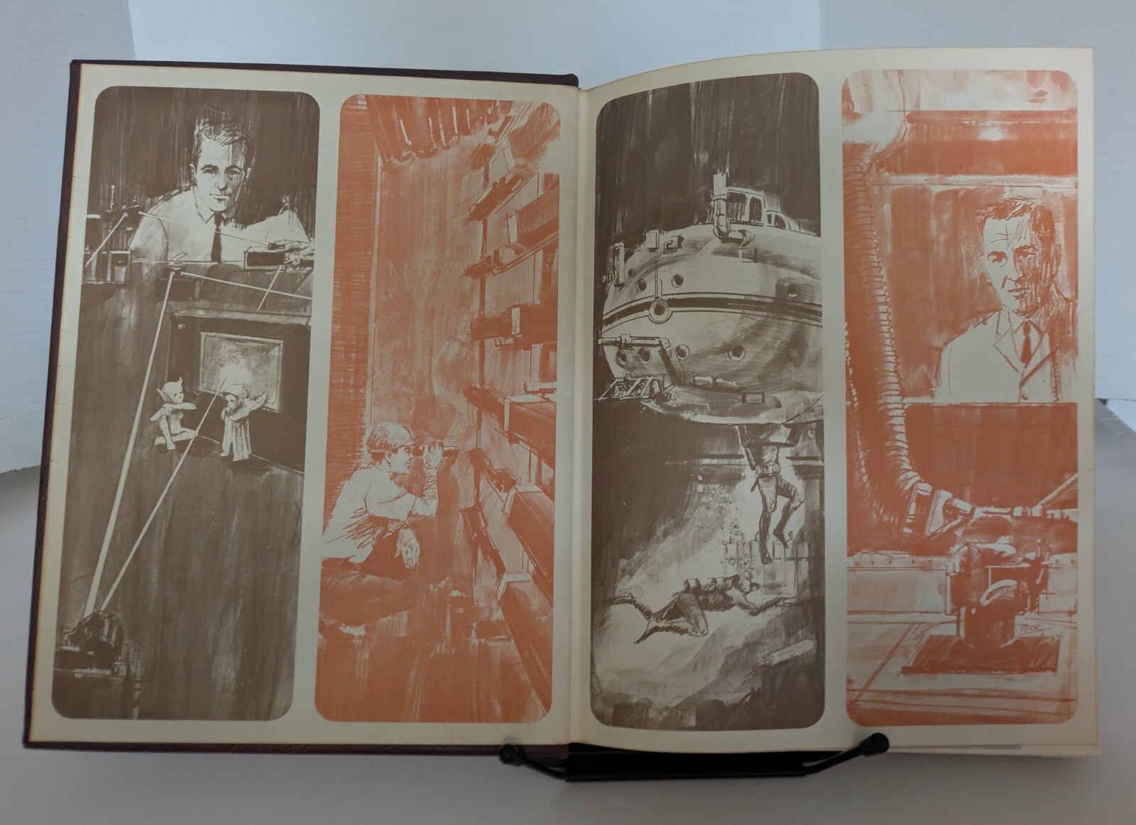 Living Tomorrow – Today! E. J. Tangerman ©1969 • J.G. Ferguson Publ. Leather•