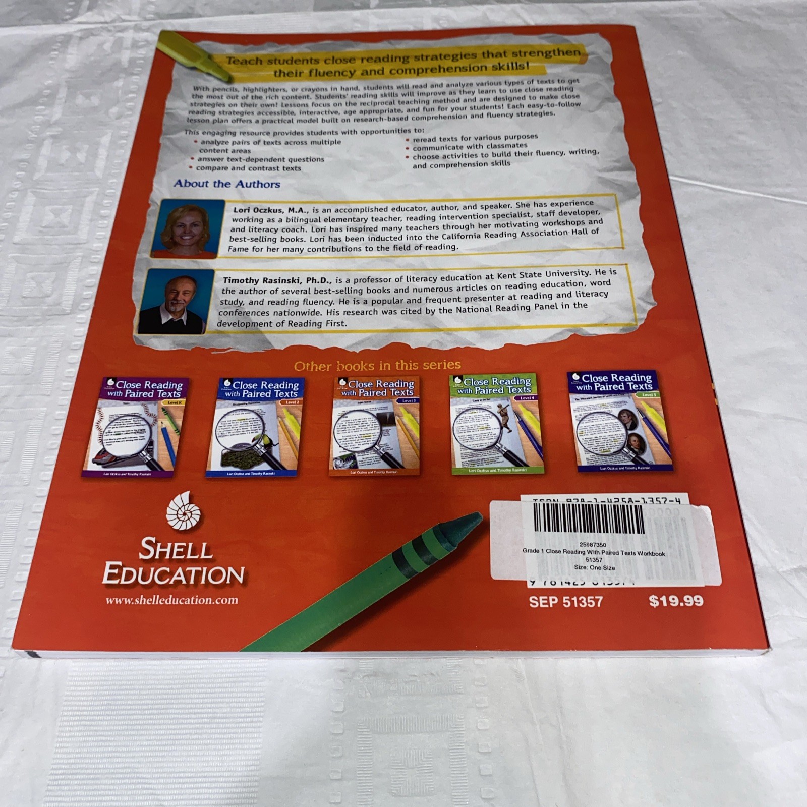 Shell Education 51357 Close Reading With Paired Texts – Level 1