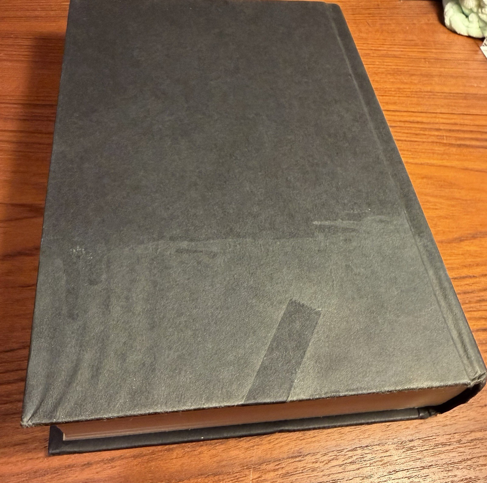 Jade City by Fonda Lee TRUE 1st EDITION/1st PRINTING Hardcover Mylar Ex-Lib NICE