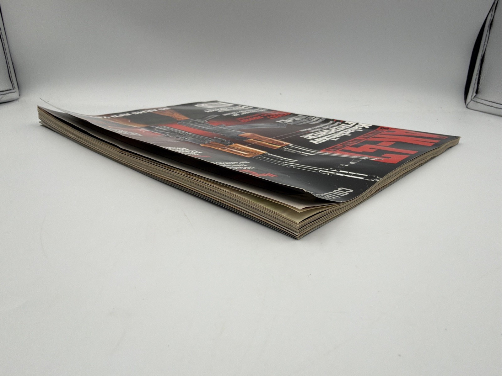THE AK-47 & SOVIET WEAPONS Magazine-2013