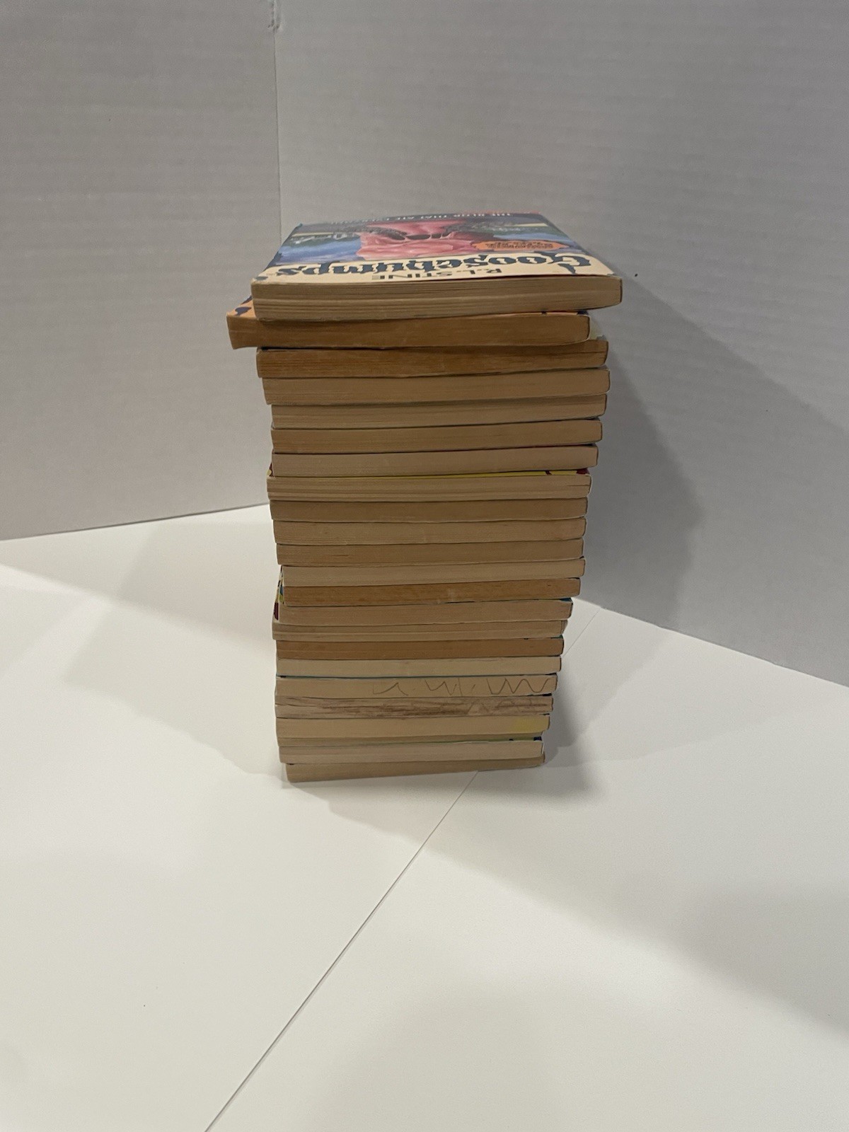 Lot Of 23 Vintage Goosebumps Books. Many First Prints. RL Stine
