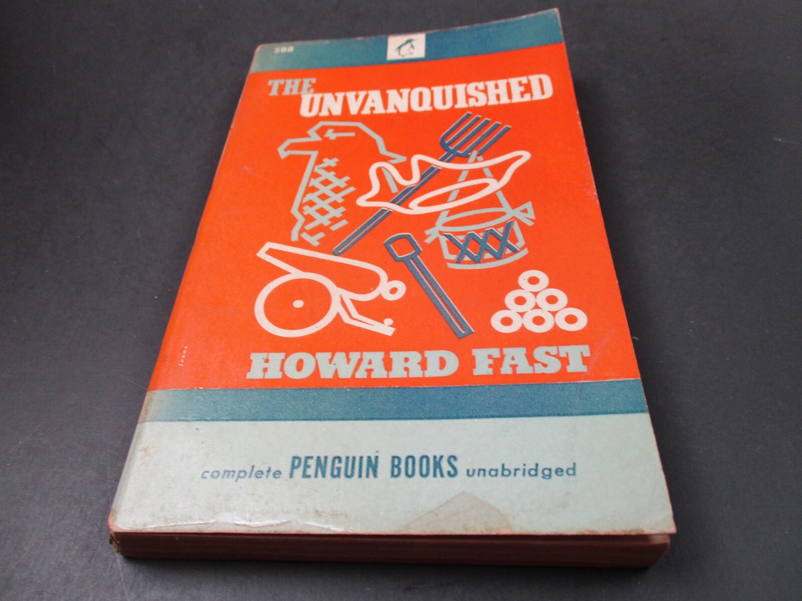 THE UNVANQUISHED by Howard Fast Penguin Book 1st Printing 1946 Paperback PB