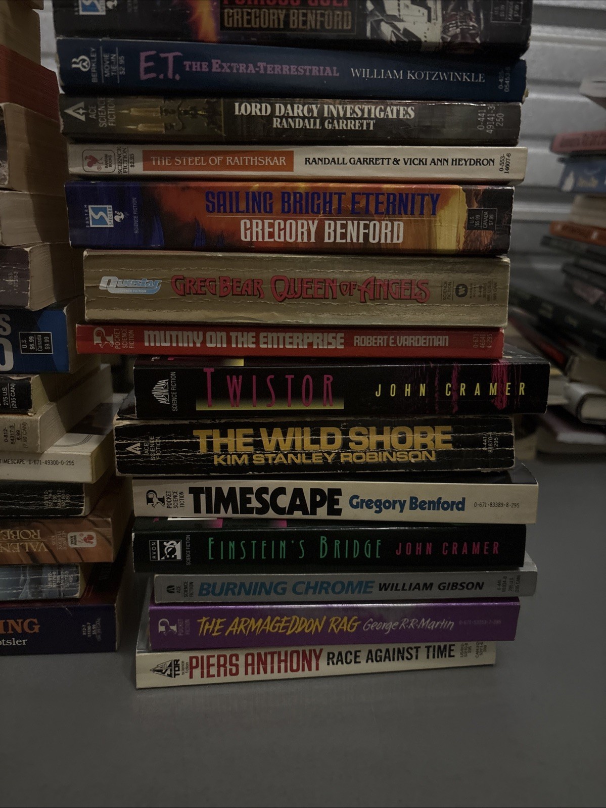 Huge Lot of 35 Vintage Sci-Fi/Fantasy PB Books ACE DEL REY TOR DAW