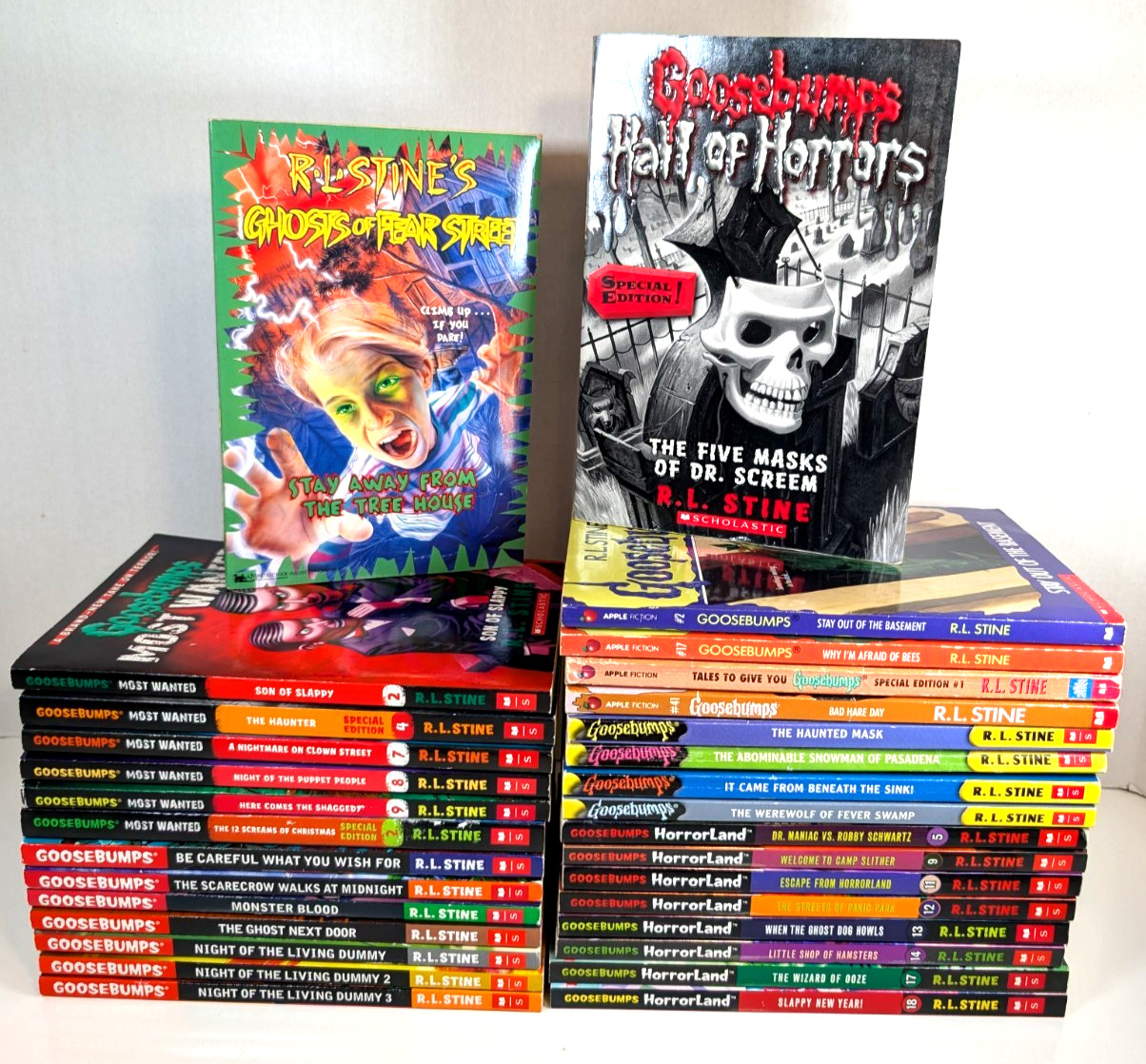 R.L. Stine GOOSEBUMPS Lot of 31 Books – HorrorLand, Most Wanted, Hall of Horrors