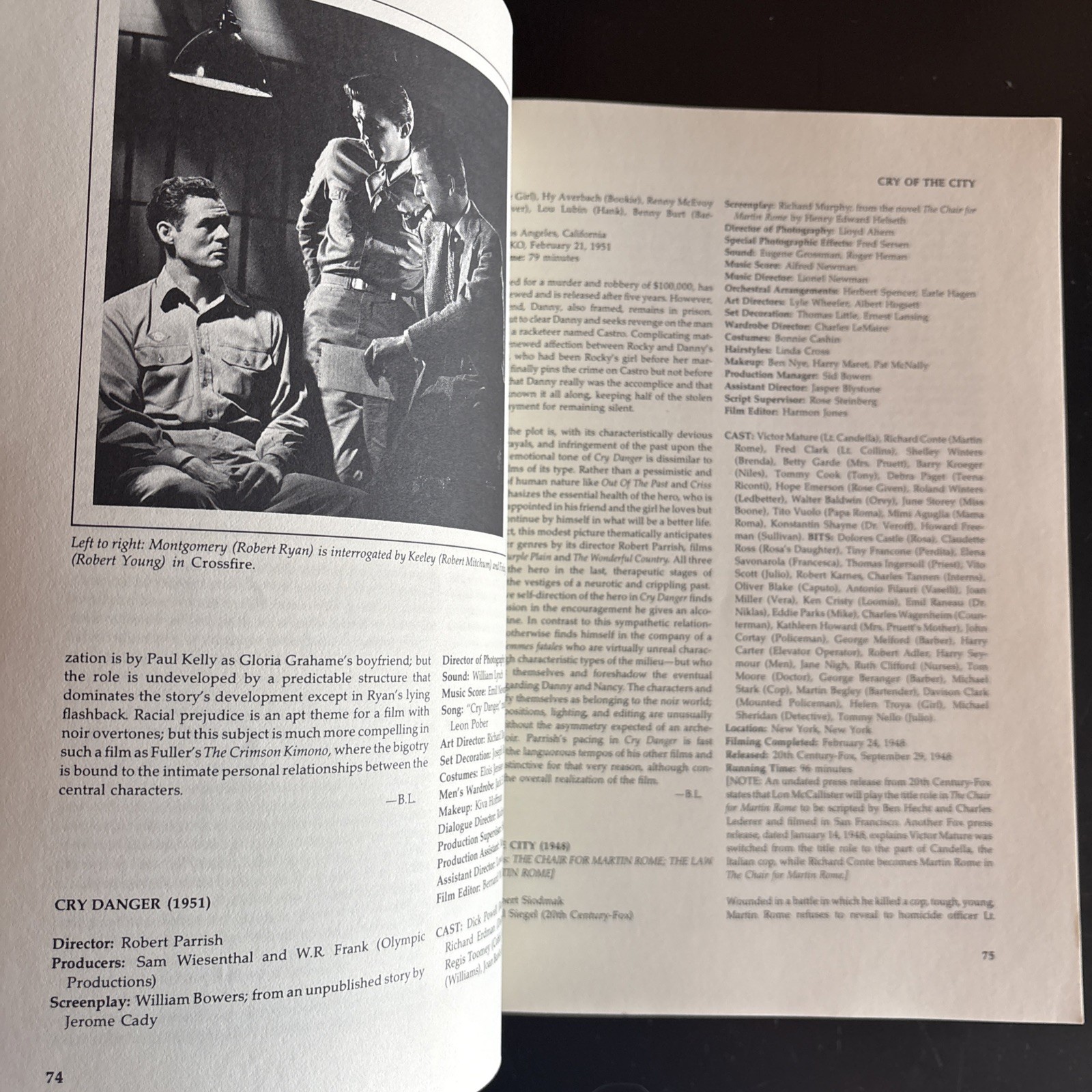 FILM NOIR: AN ENCYCLOPEDIC REFERENCE By Alain Silver and Elizabeth Ward PB 1979